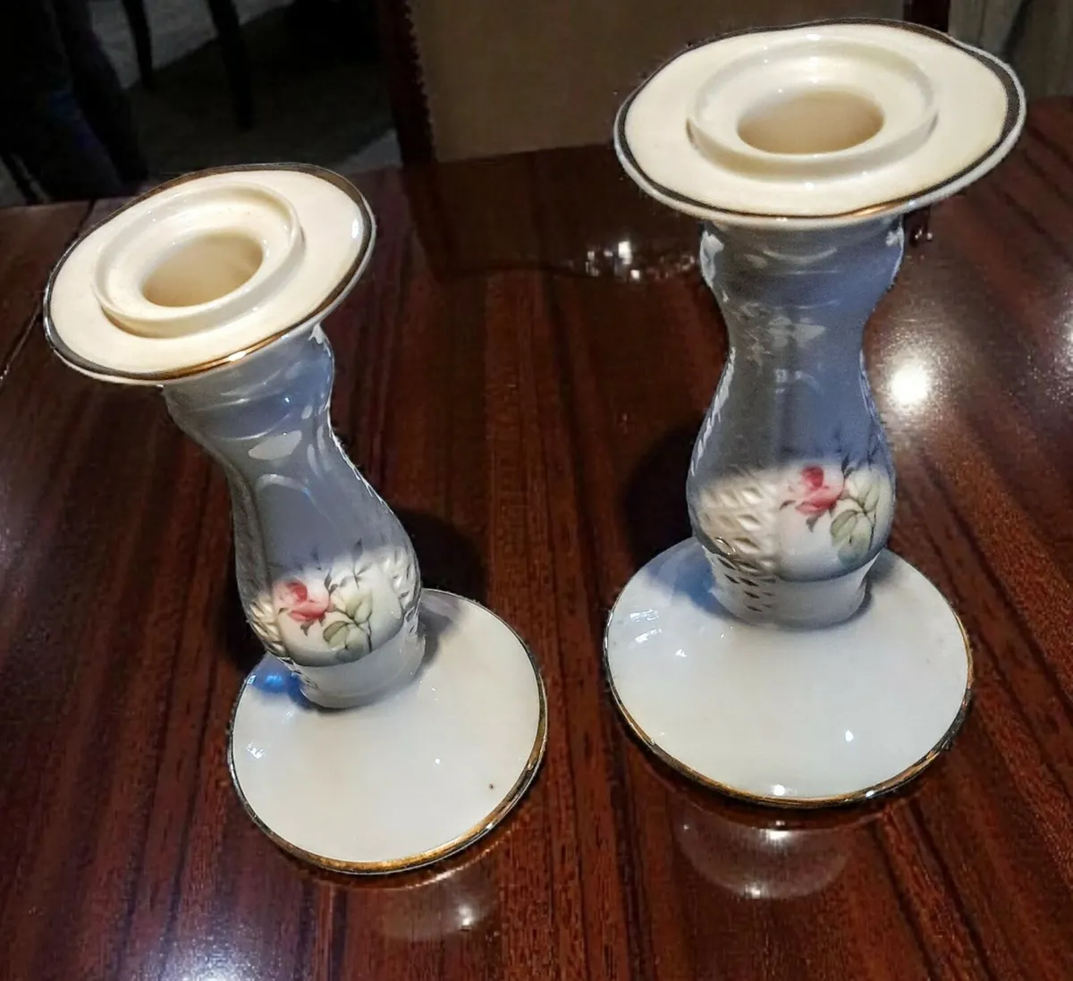 Pair of Donegal Parian china candlesticks - Image 2