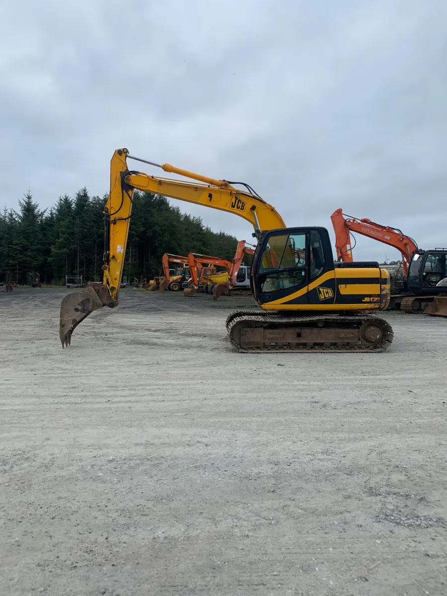 JCB js130 - Image 1