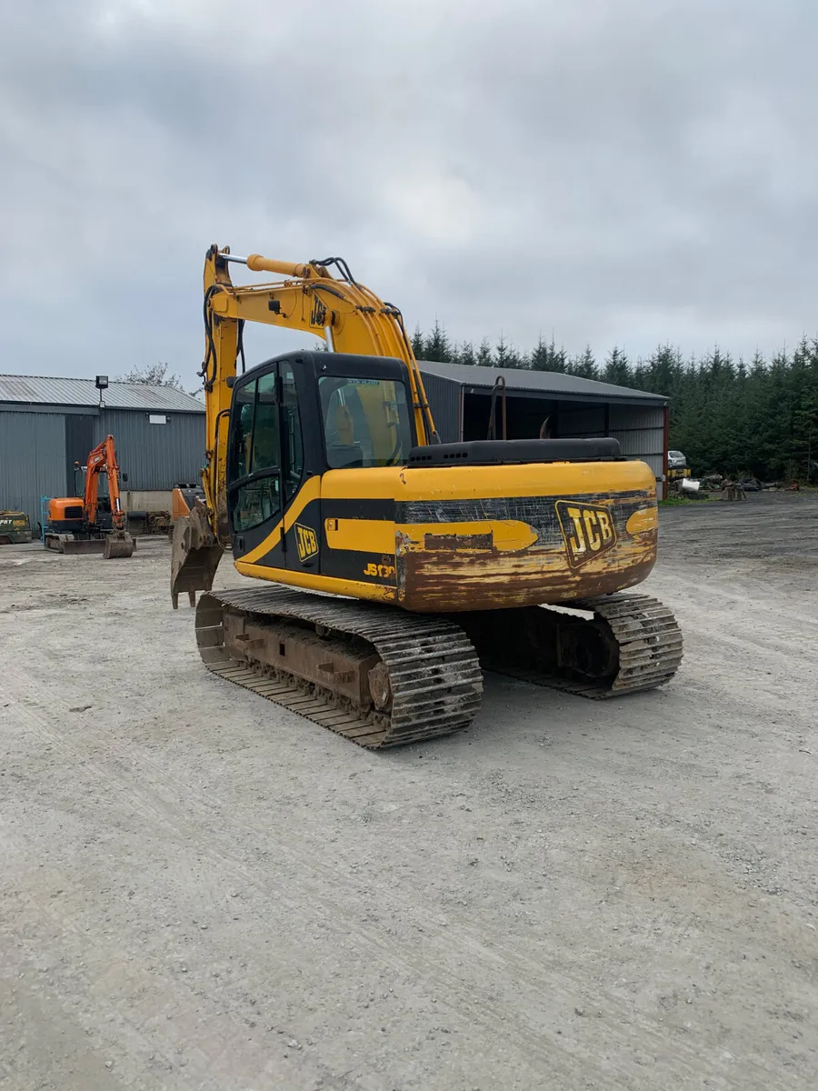JCB js130 - Image 4