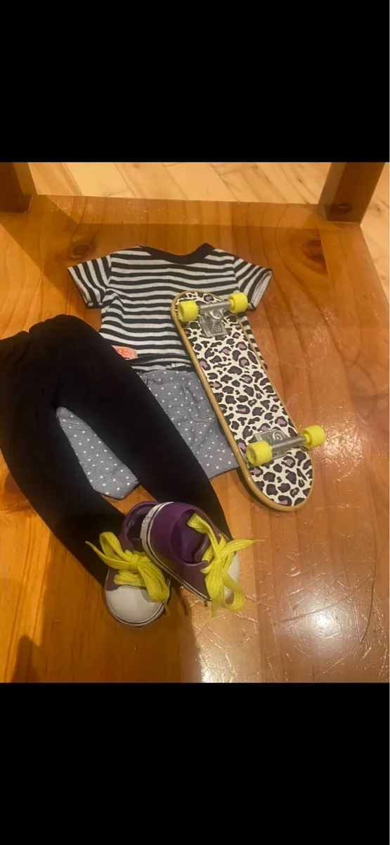our generation skateboard set - Image 2