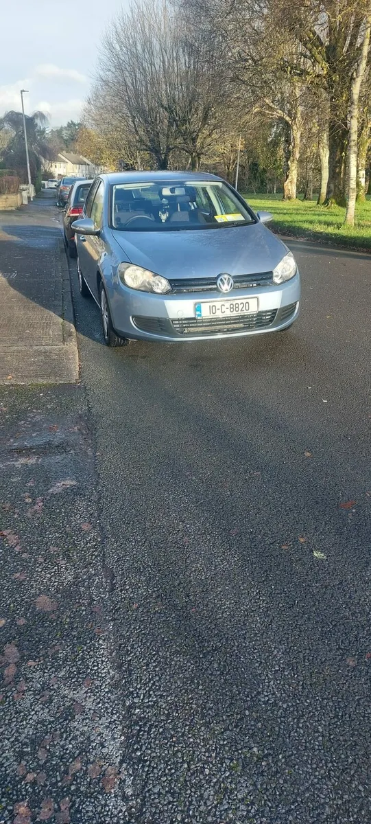VW Golf 2010 1.6 Diesel - Image 1
