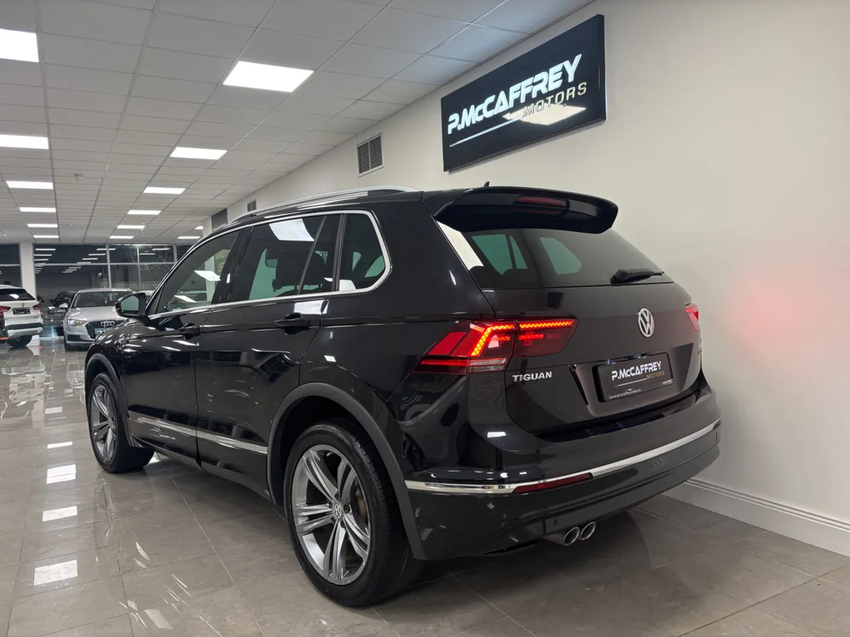 2019 Volkswagen Tiguan 2.0 TDI R-LINE 4MOTION AUTO - Image 3
