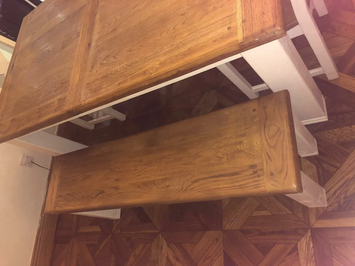 Kitchen table, solid wood  4xchairs and bench high - Image 1