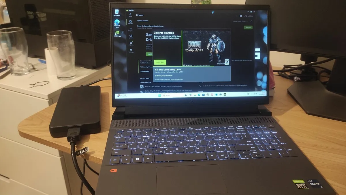 Dell G15 5520 i7-12700H RTX3060 16GB 512GB 120Hz - Image 1