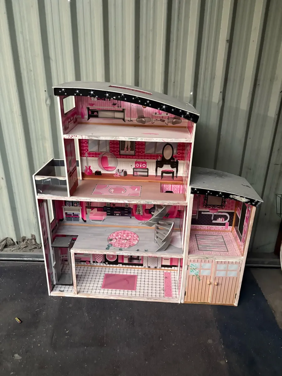 Dolls house