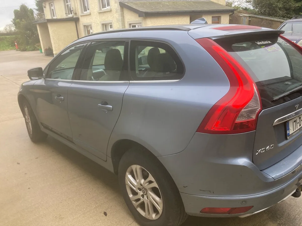 Volvo xc60 - Image 4