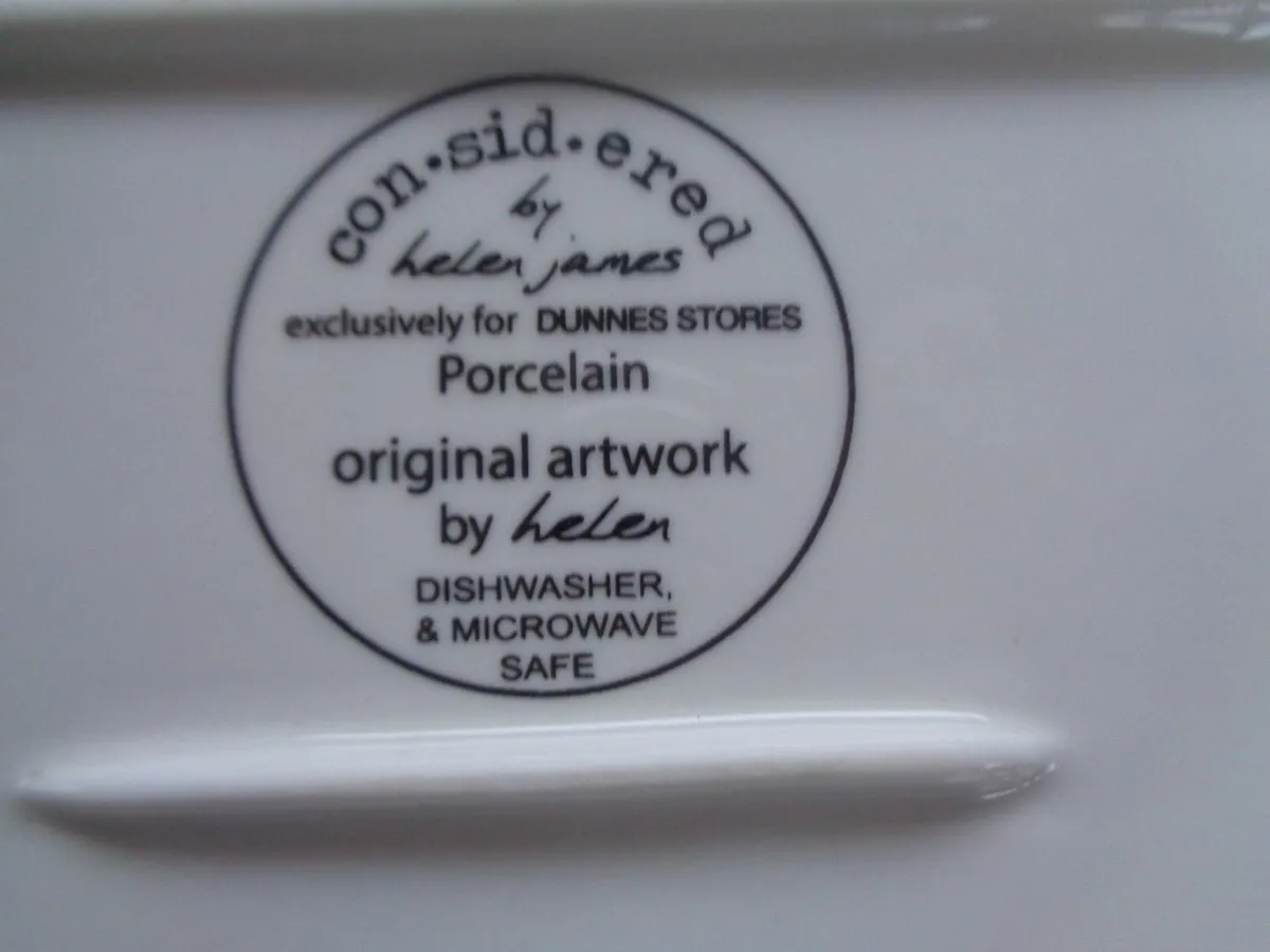 Christmas Platter by Helen James for Sale - Image 3