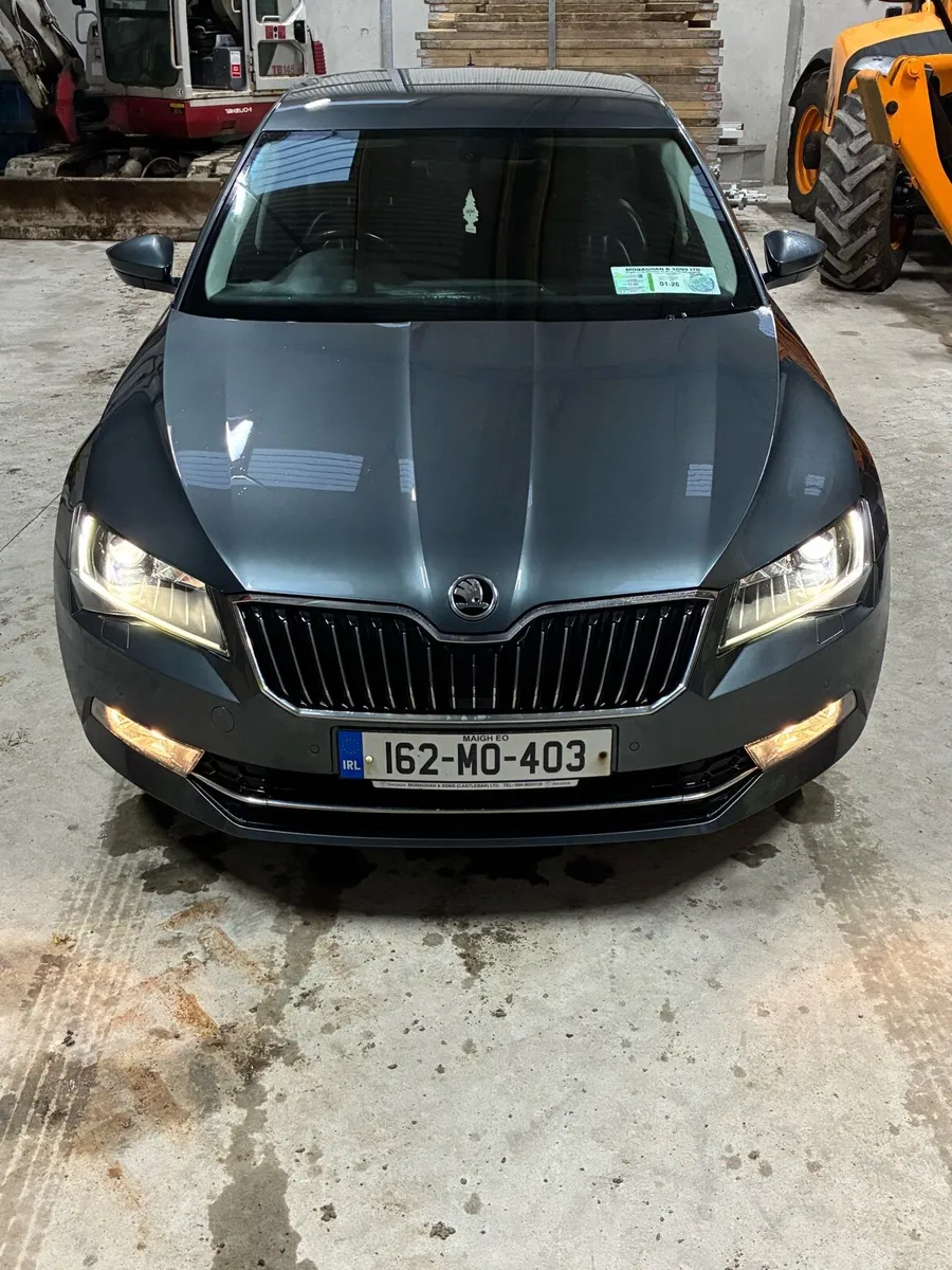 Skoda Superb Style 2.0TDI 150 - Image 2