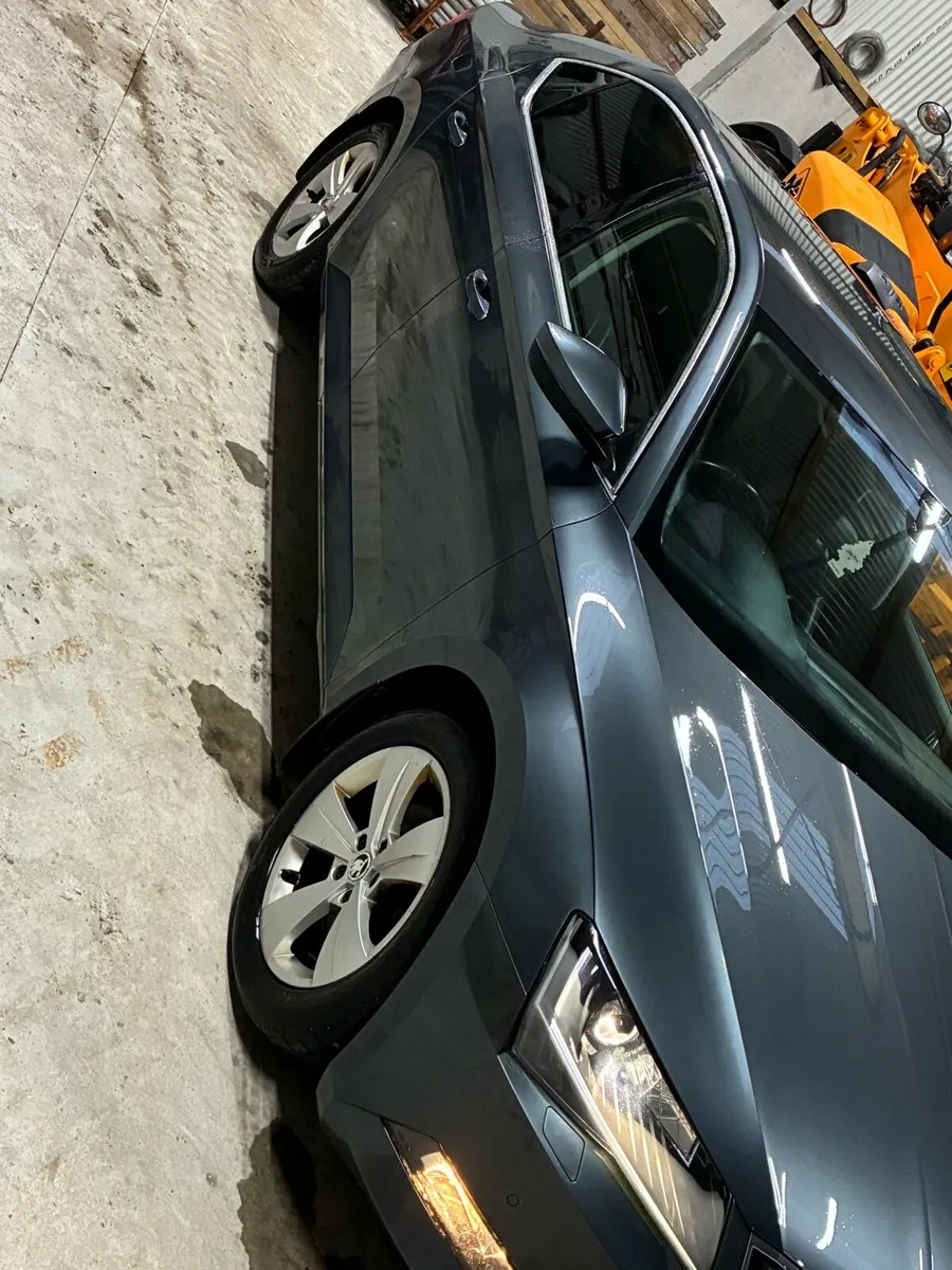 Skoda Superb Style 2.0TDI 150 - Image 4