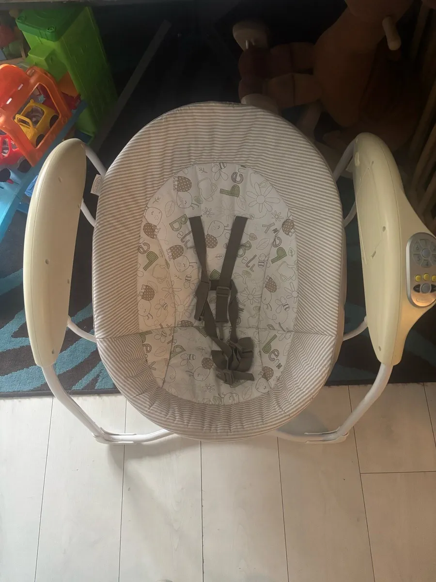 Gracie baby swing seat - Image 1