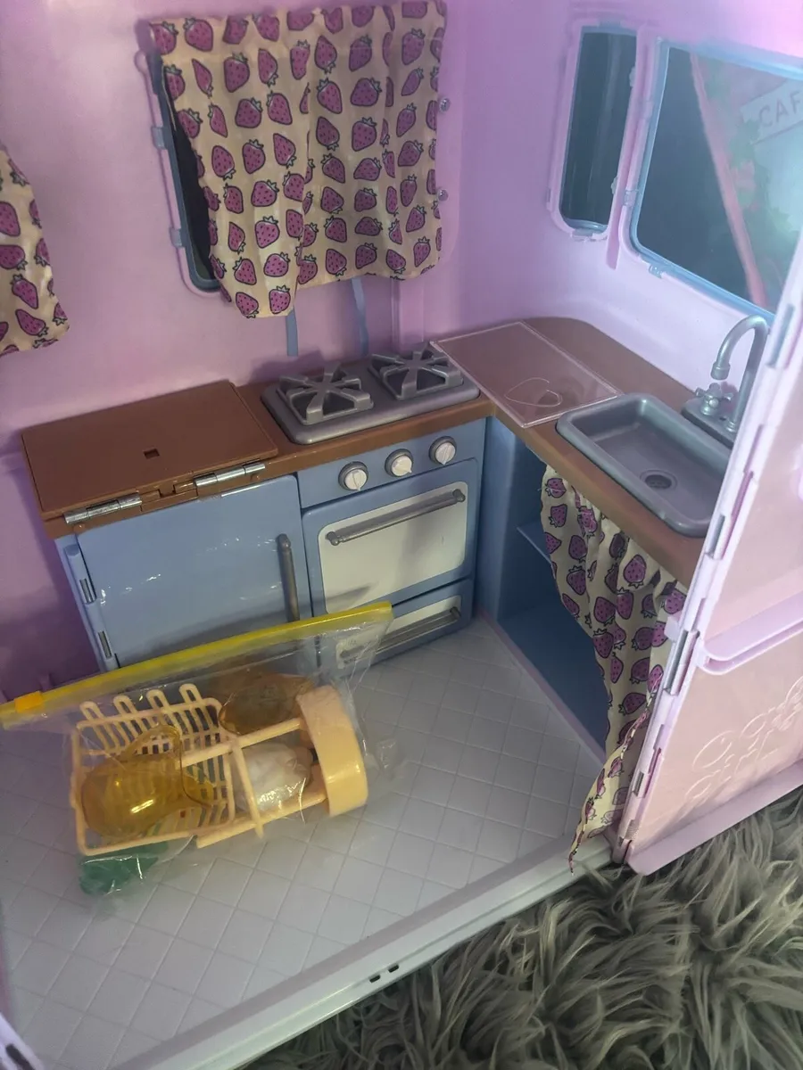 Our generation caravan - Image 2