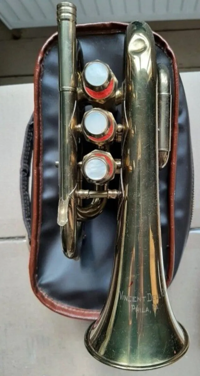 Vintage Kuhnl and Hoyer Pocket Cornet - made in G - Image 3