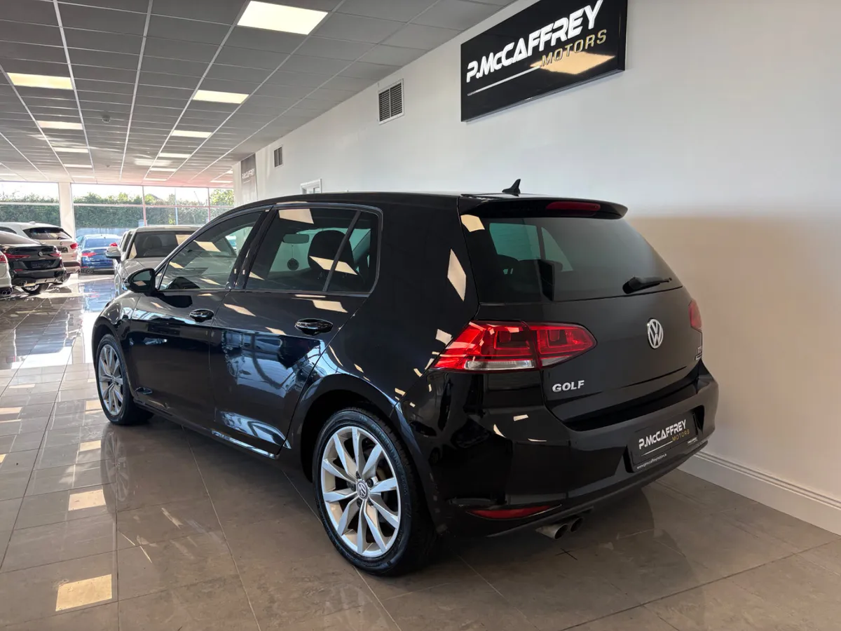 2017 VOLKSWAGEN GOLF 1.4 TSI HIGHLINE 150 AUTO DSG - Image 3