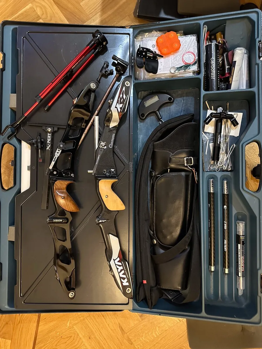 Full set of Archery equipment - Image 1