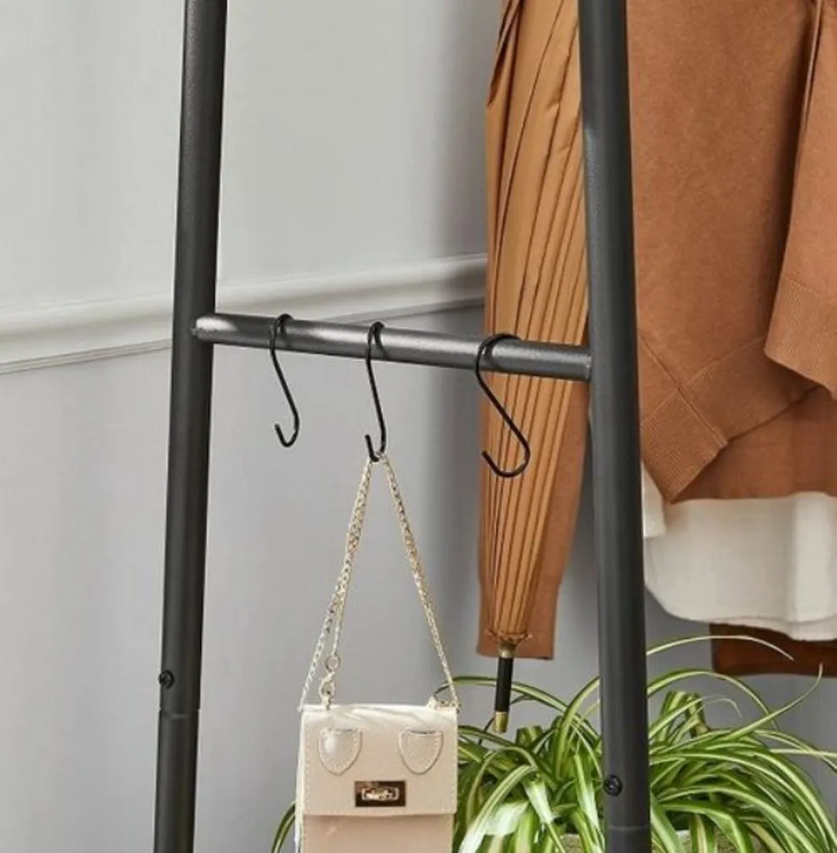 New industrial clothes rail 2 shelves - FREE P&P - Image 3