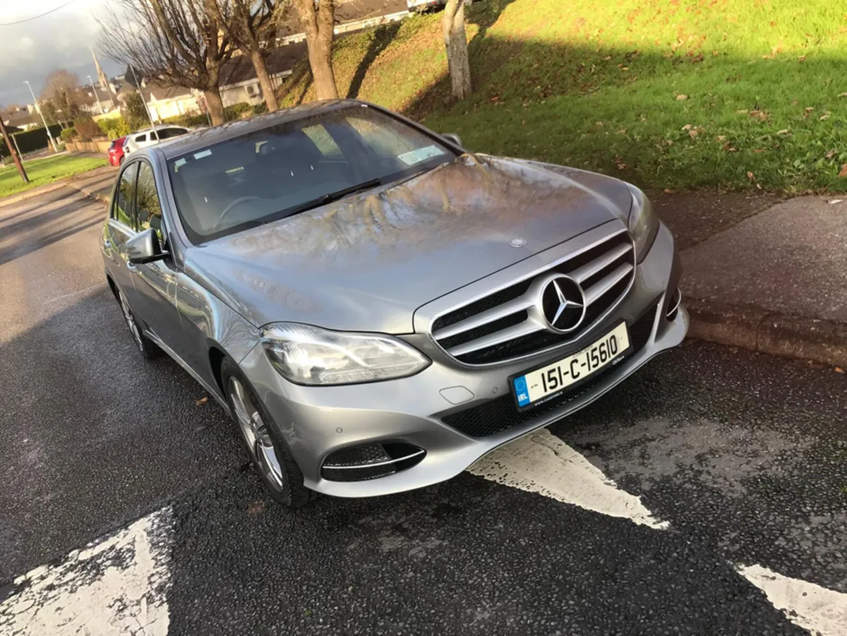 Mercedes-Benz E-Class E SERIES BLUETEC SE 4DR AUTO - Image 4