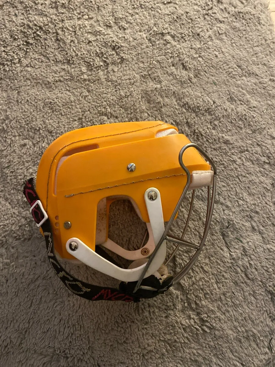 Yellow gola - Image 2