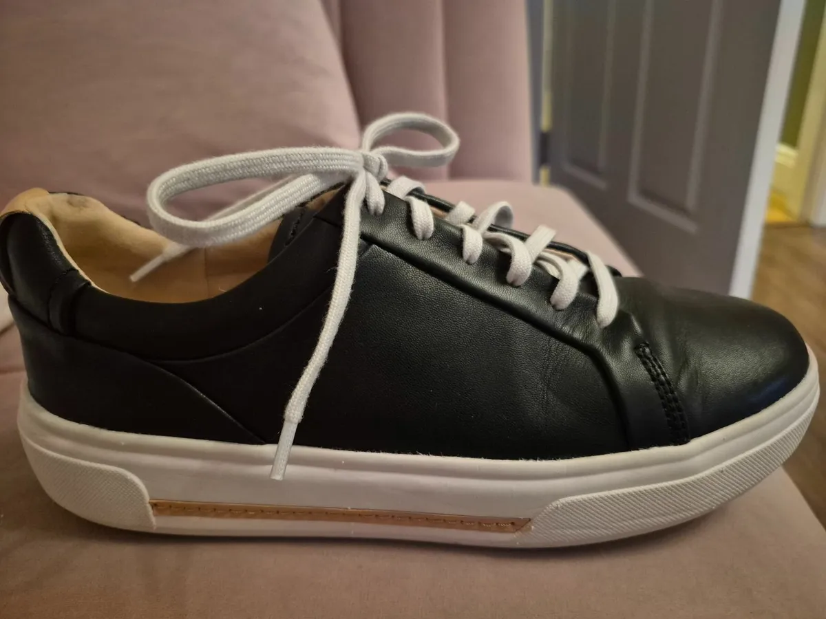 Clarks Ladies Shoes - Image 3