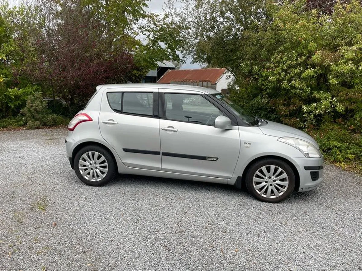 2011 Suzuki Swift - Image 1