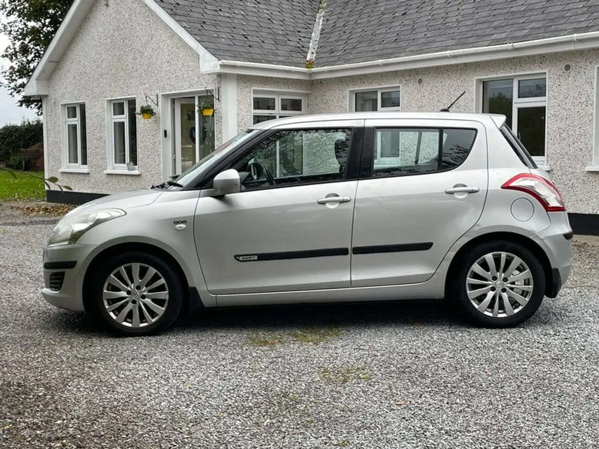 2011 Suzuki Swift - Image 3