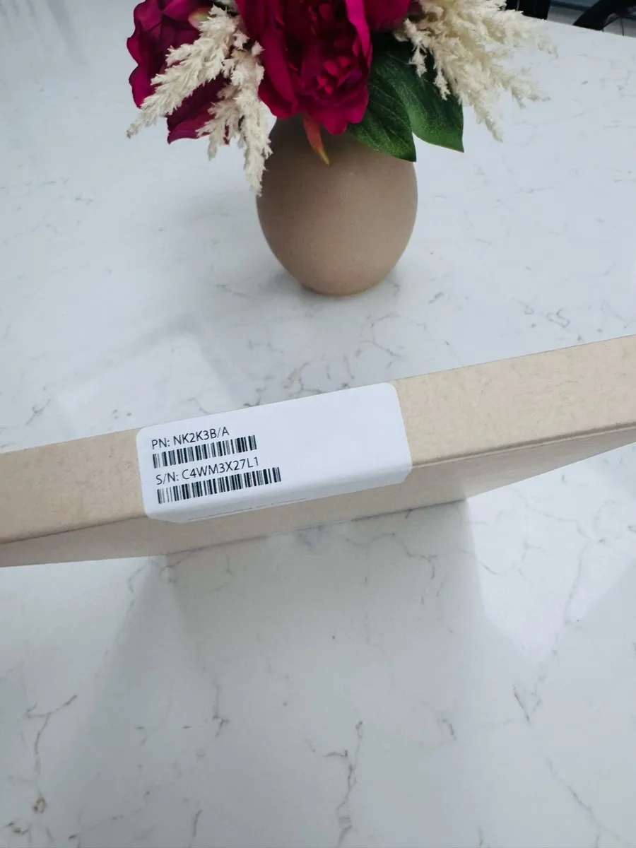 Apple IPad 9th gen 64 GB Brand New - Image 3