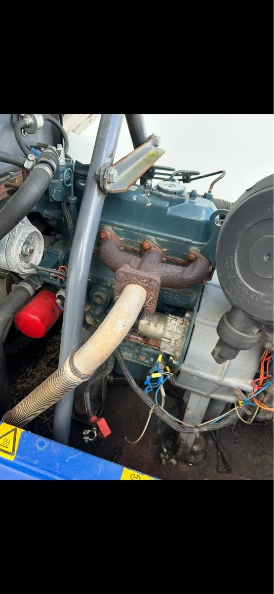 Kubota D1105 Engine - Image 1