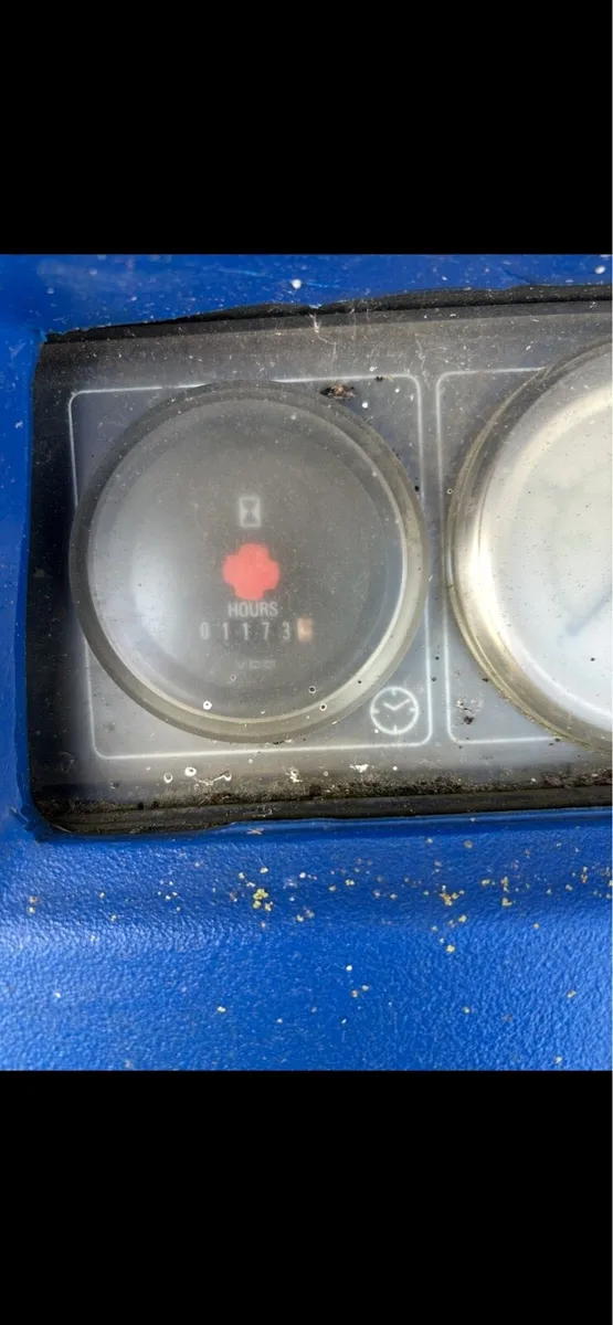 Kubota D1105 Engine - Image 2