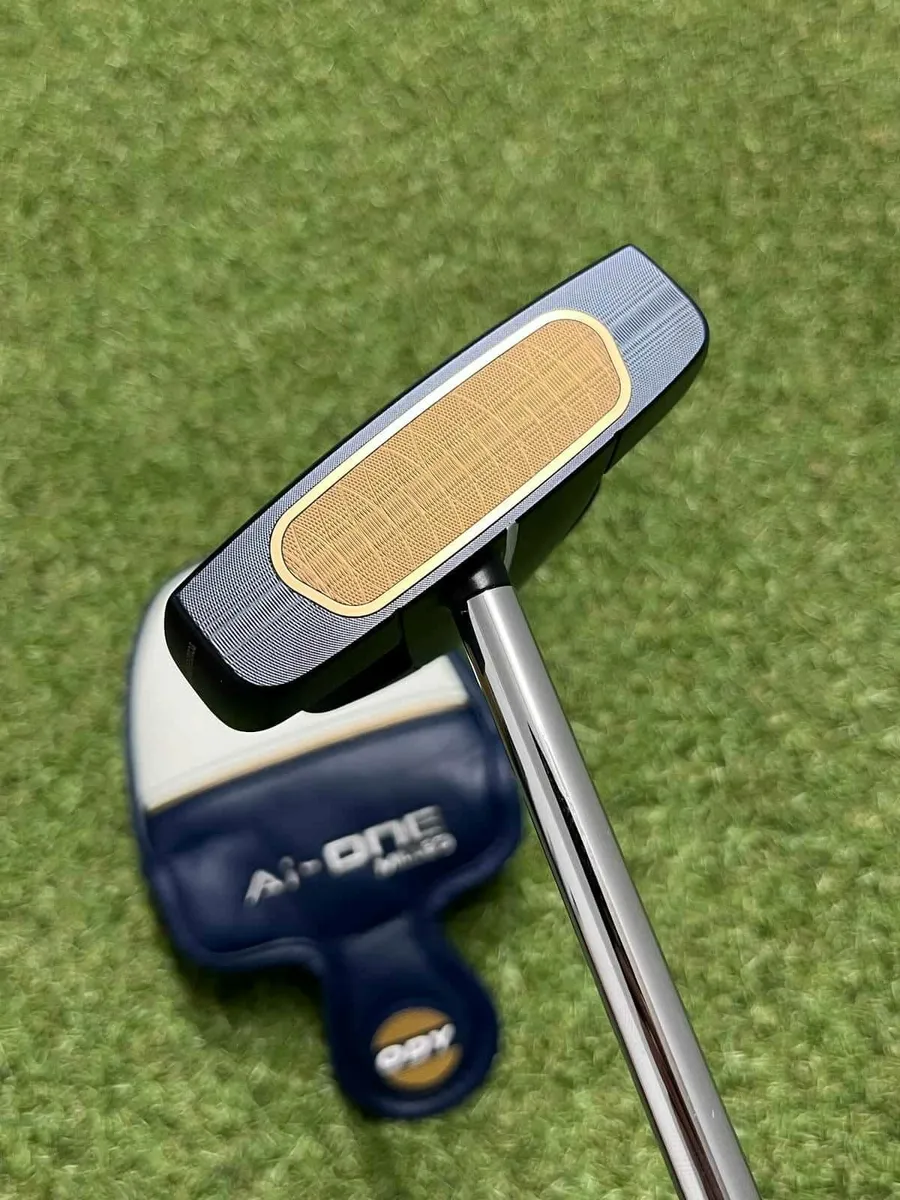 Odyssey Ai-One Milled Eight Cs Putter / 34″ - Image 3