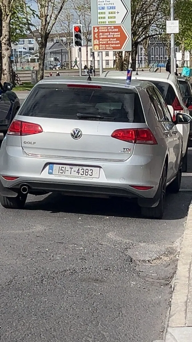Volkswagen Golf 2015 - Image 2