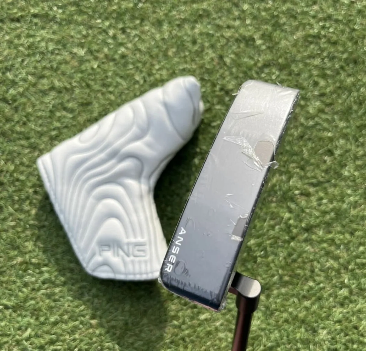 New Ping Pld Anser 2024 Putter / 34″ - Image 2