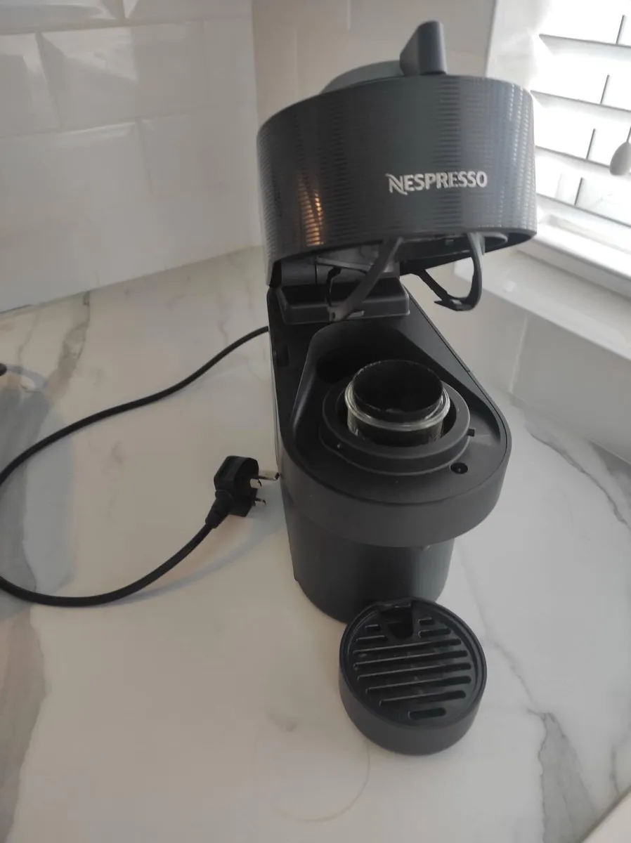 Nespresso machine - Image 2