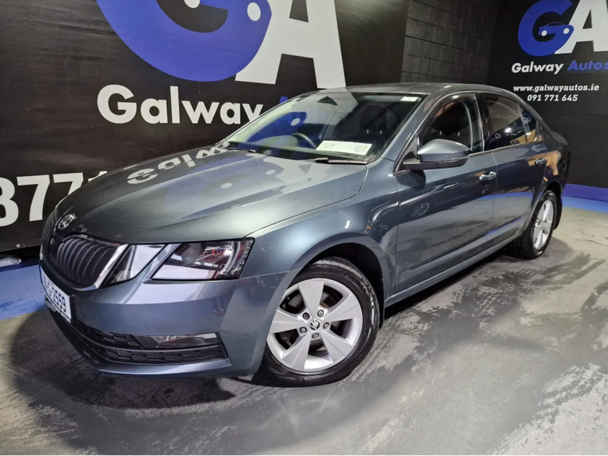 Skoda Octavia AMBITION-DSG AUTOMATIC-FULLY SERVICE - Image 3