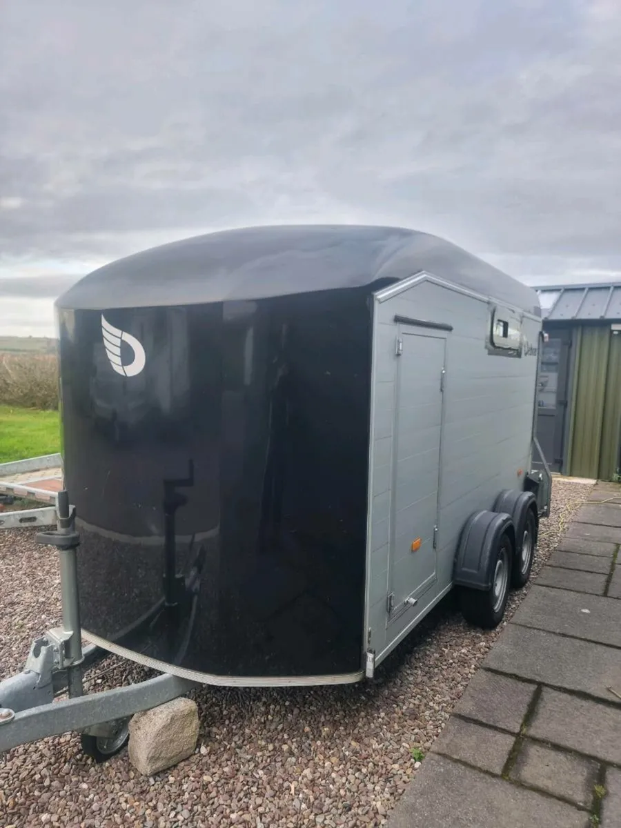 Debon C700 converted Race Trailer For Sale - Image 2