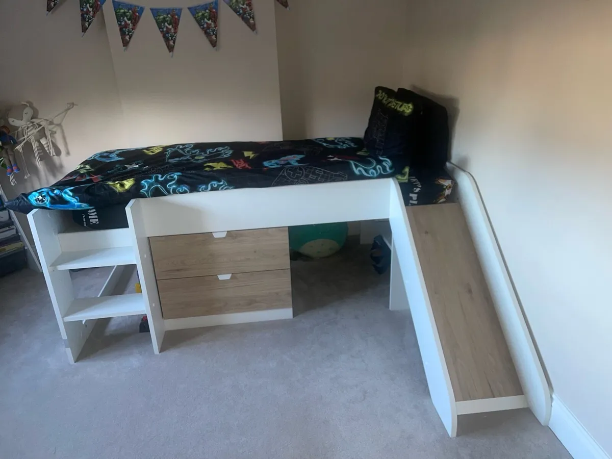 Kids Mid Sleeper with Slide RRP€780 - Image 2