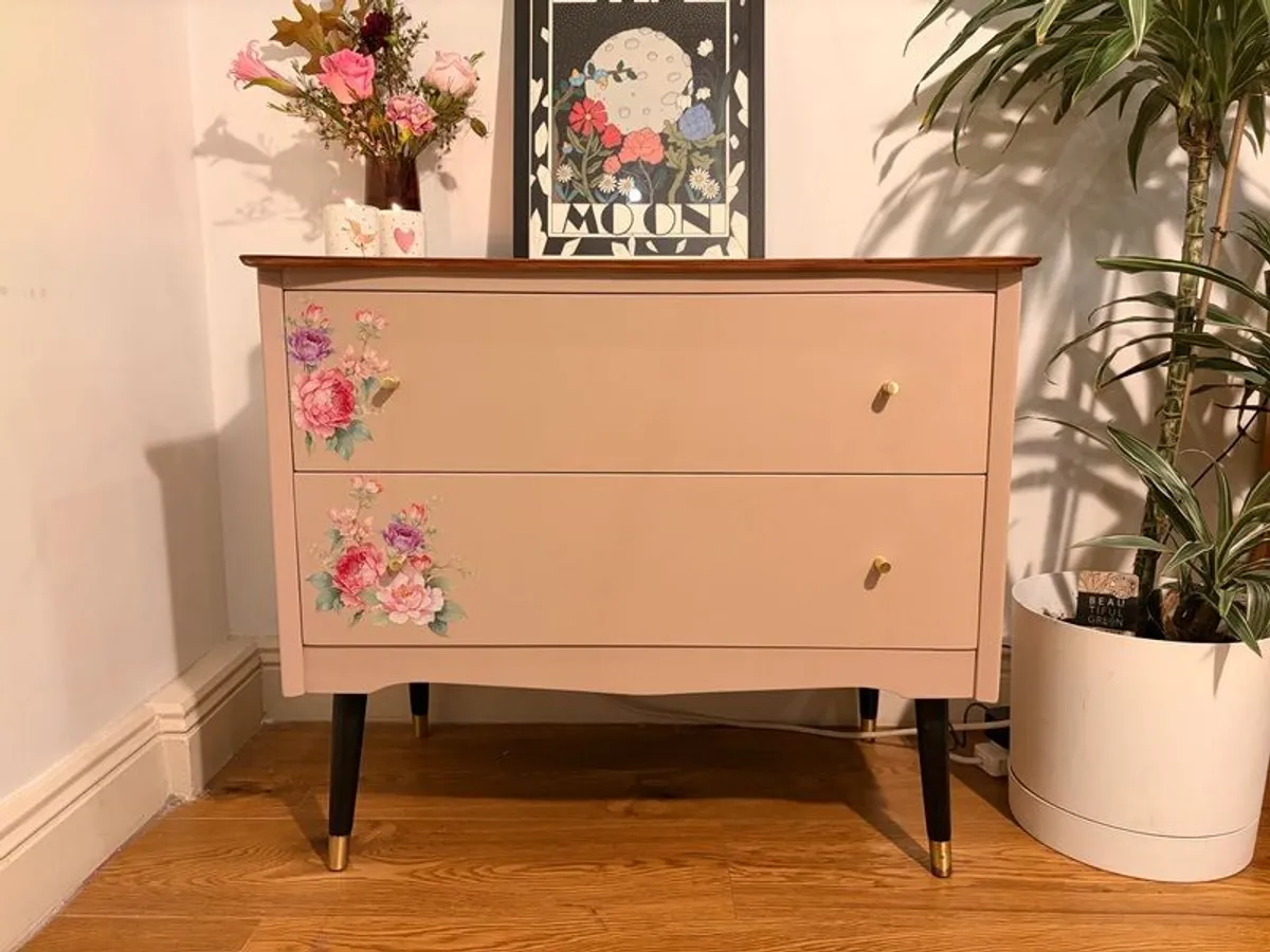 small chest of drawers - Image 2