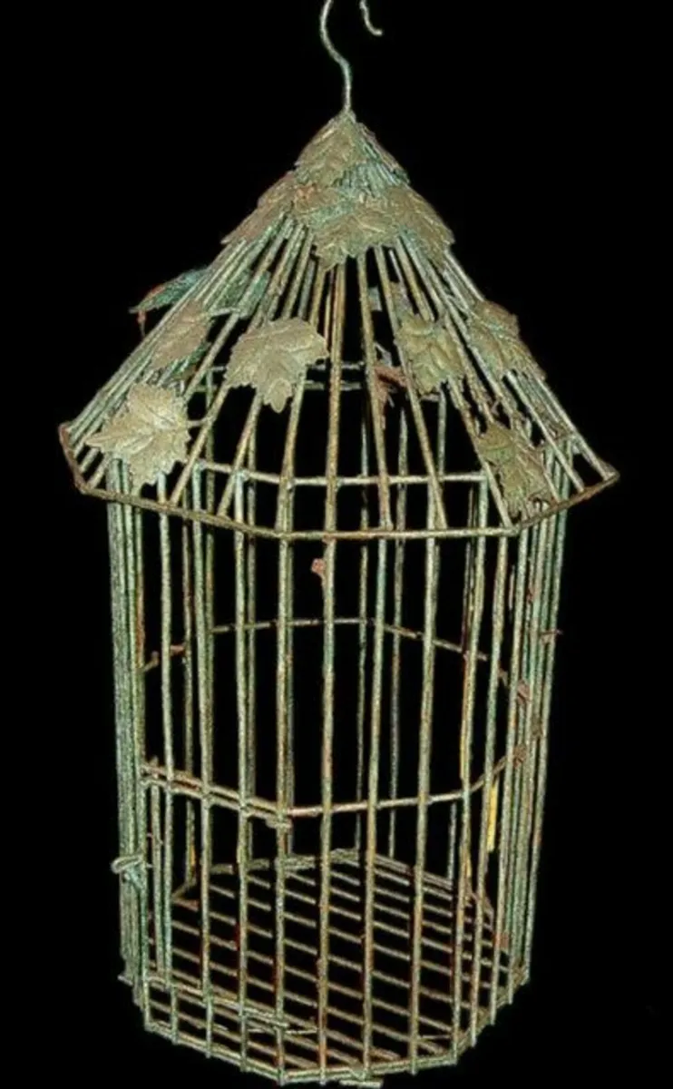 Substantial Vintage Metal/Verdigris Bird Cage - Image 4