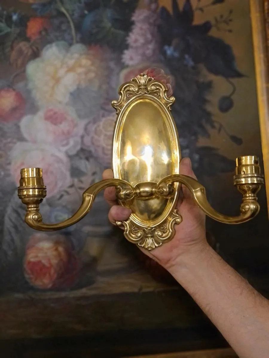 Vintage brass wall lights - Image 3