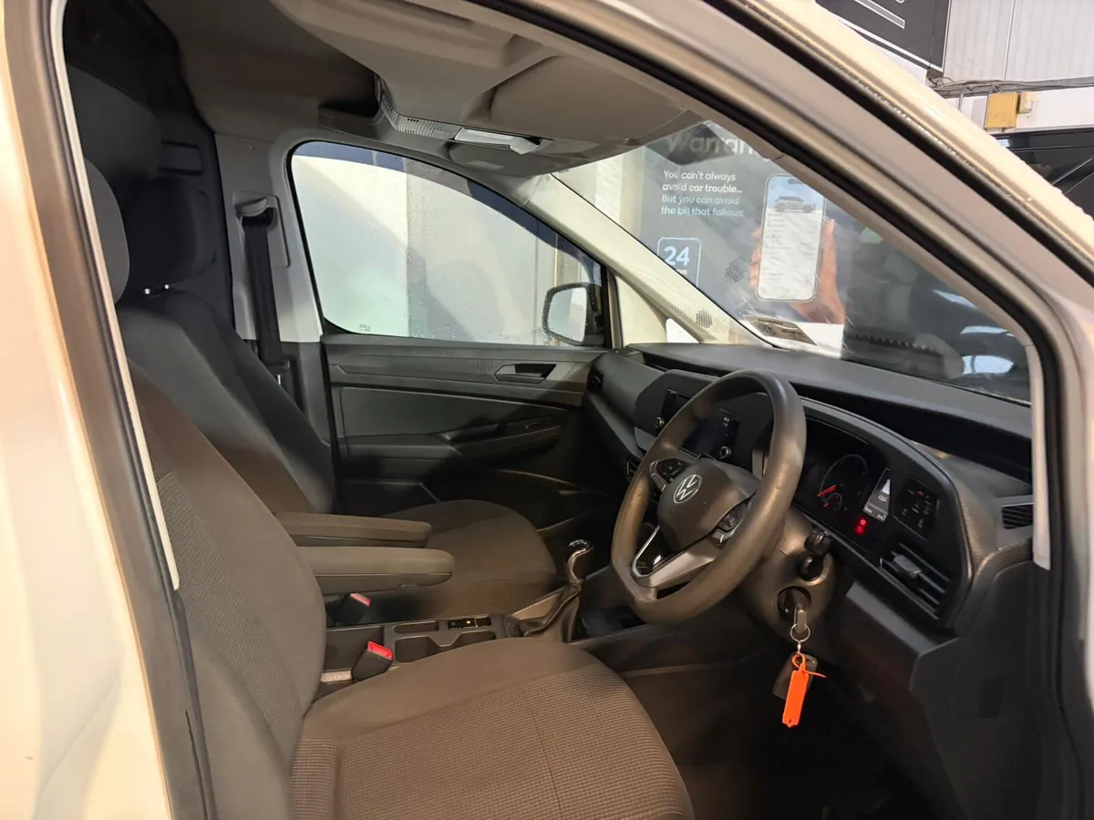 Volkswagen Caddy 2023. CARGO BUS - Image 4