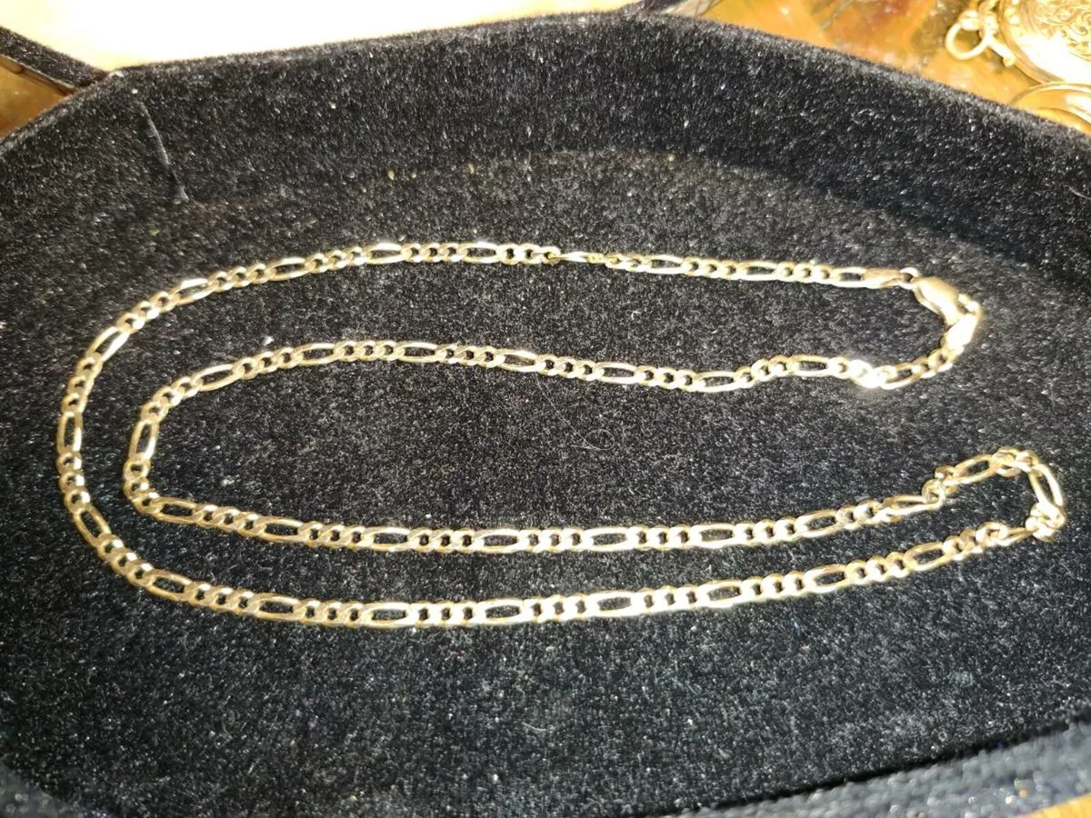 CHUNKY FIGARO, 9CT Solid Gold 7.15 Gram 18"Chain ! - Image 2