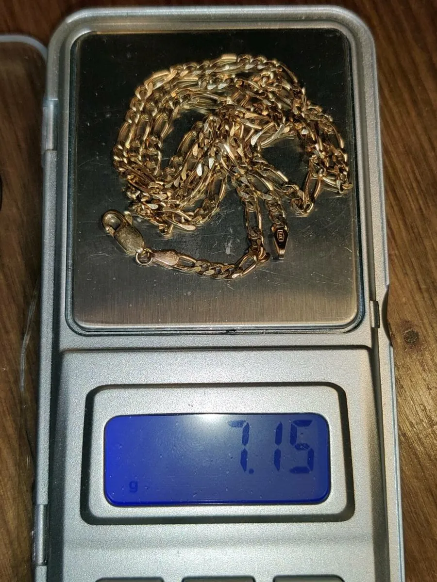 CHUNKY FIGARO, 9CT Solid Gold 7.15 Gram 18"Chain ! - Image 4