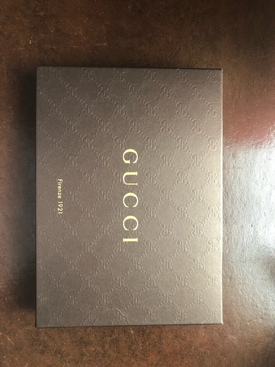 New Genuine Gucci Scarf w/tags & box- Christmas - Image 4
