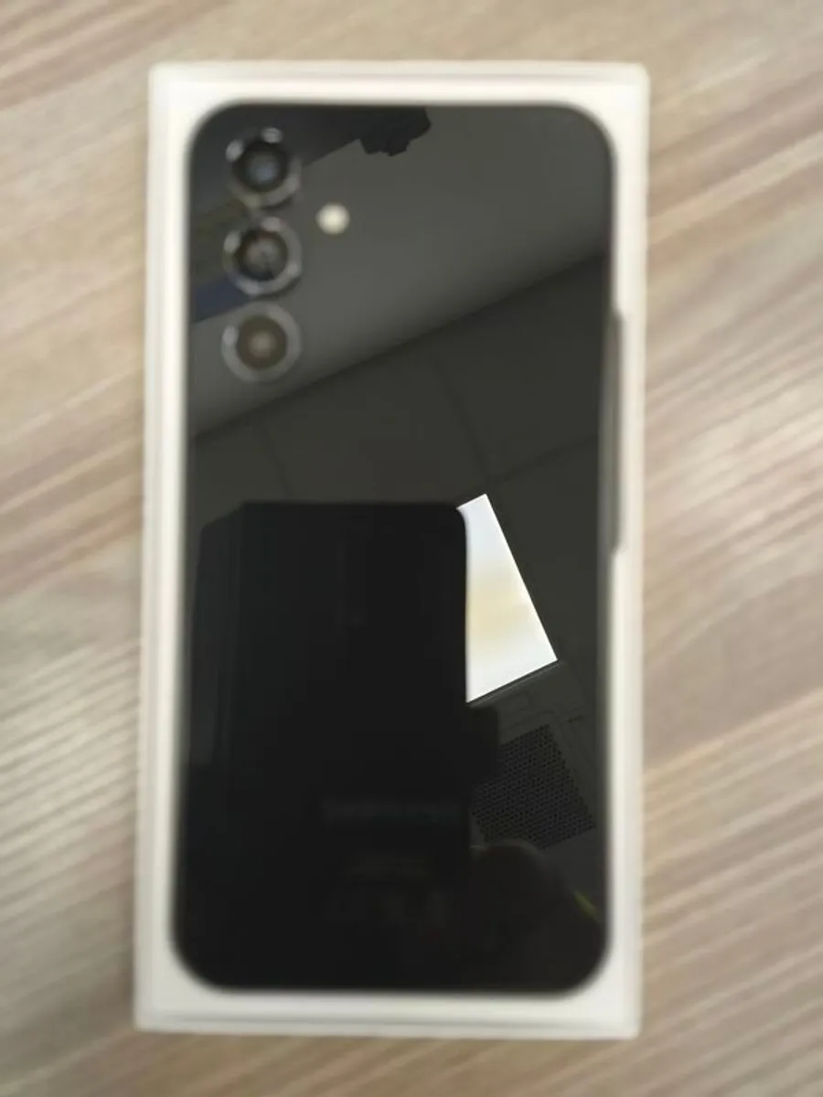 Samsung Galaxy A54 5G - Image 2