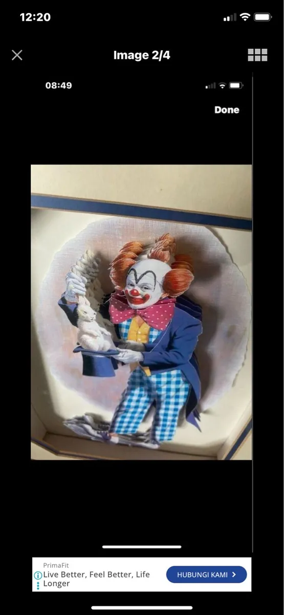 3D Clown Picture- Rabbit out of a Hat - Image 2