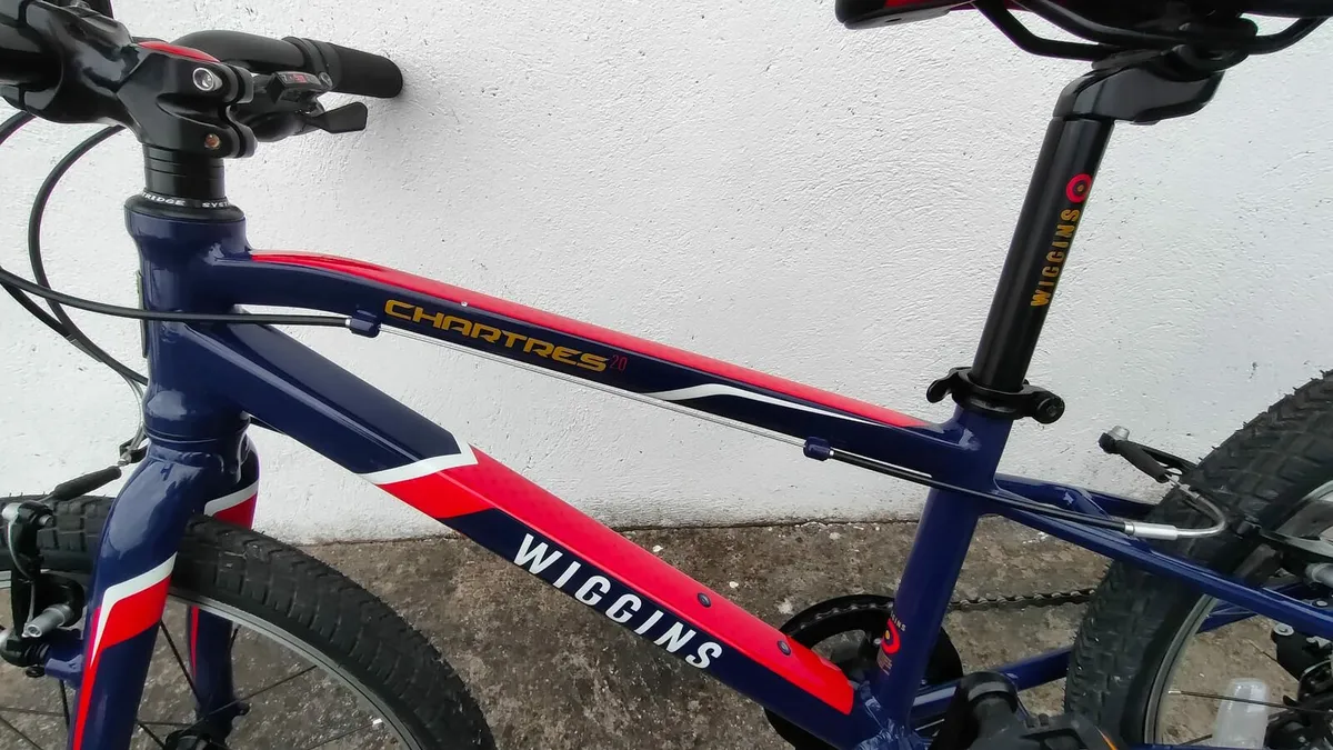 Childs bicycle - Image 3