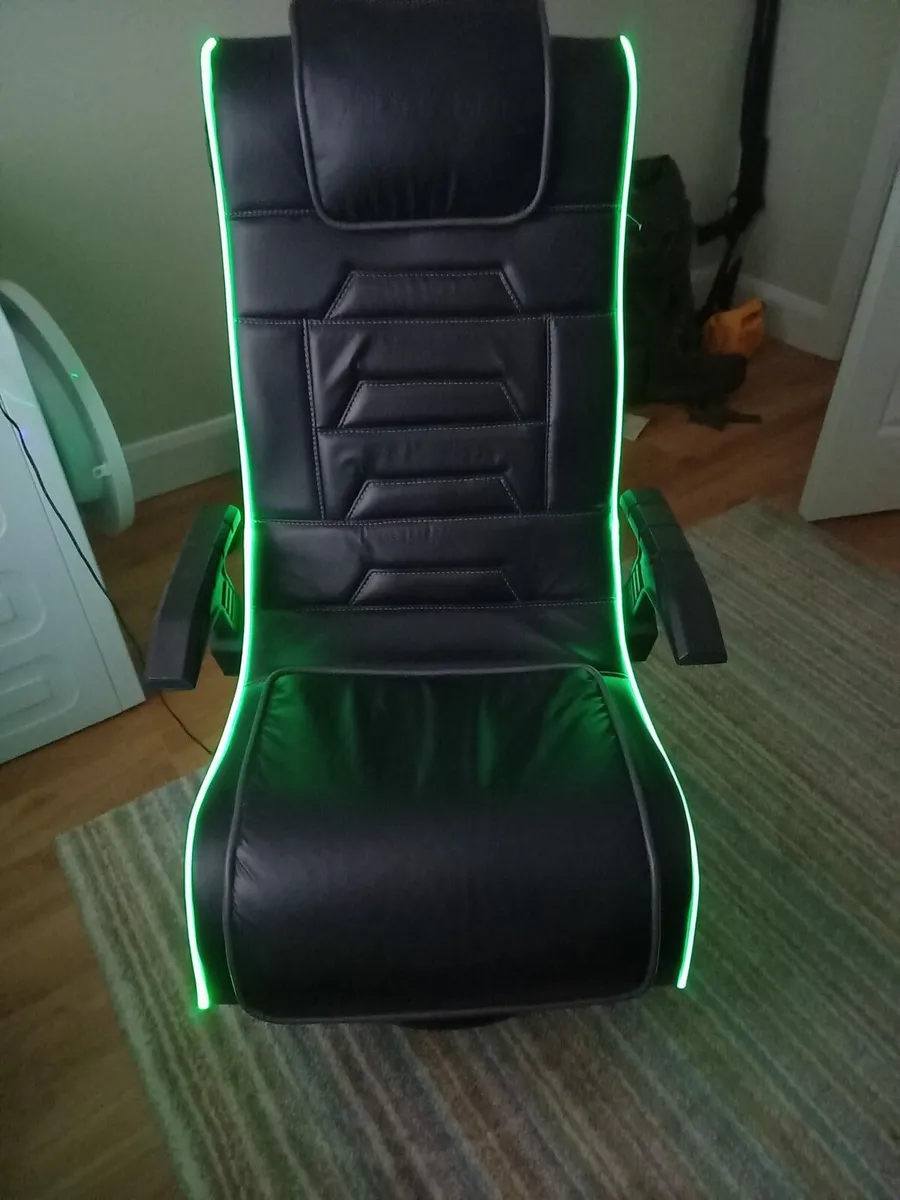 X rocket gaming chair - Image 3