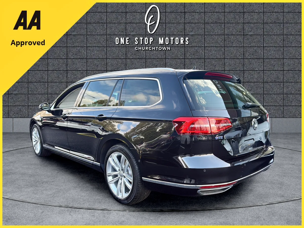 2016 VW Passat 1.4GTE AUTO *HUGE SPEC* MASSAGE S - Image 4
