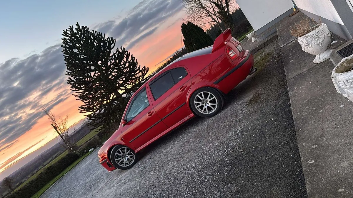 Skoda Octavia Mk1 VRS - Image 2