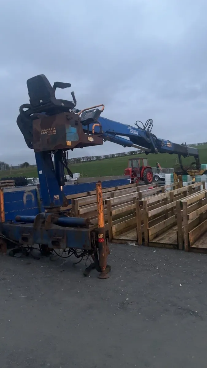 Copma 2000 hi ab crane with block grab - Image 1