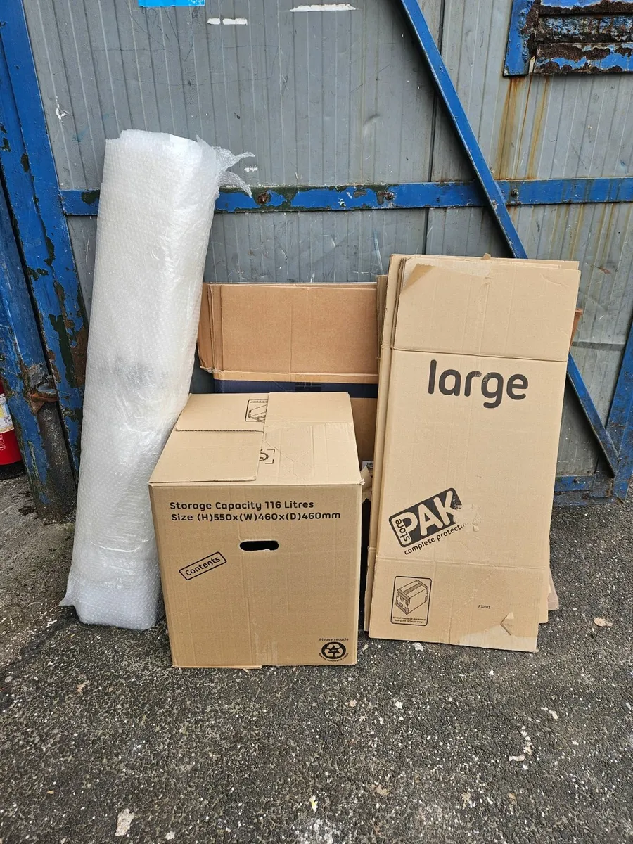 Home Moving Kit - Cardboard Boxes and Bubble Wrap - Image 1