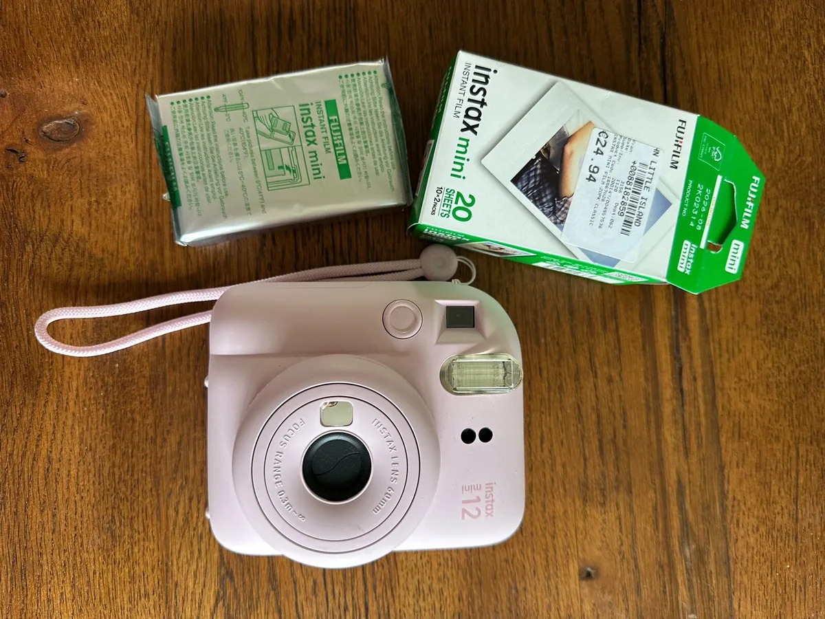 Instead mini 12 Polaroid camera and film - Image 4